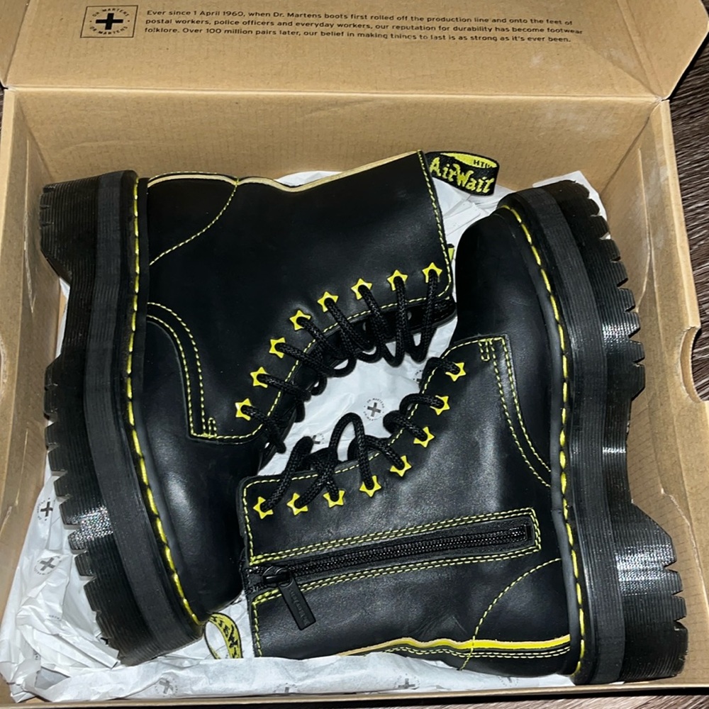 Doc martens platform
